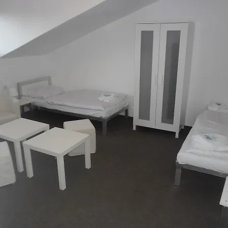 Ξενοδοχείο Bike-hotel Medenec 3*